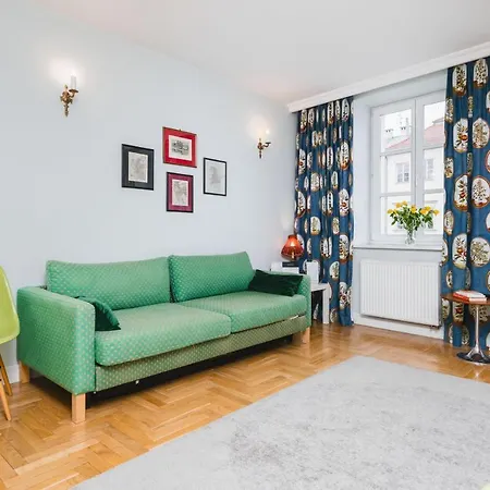Apartament In The Heart Of Jewish Quarter - Old Synagogue - By Upstairs *